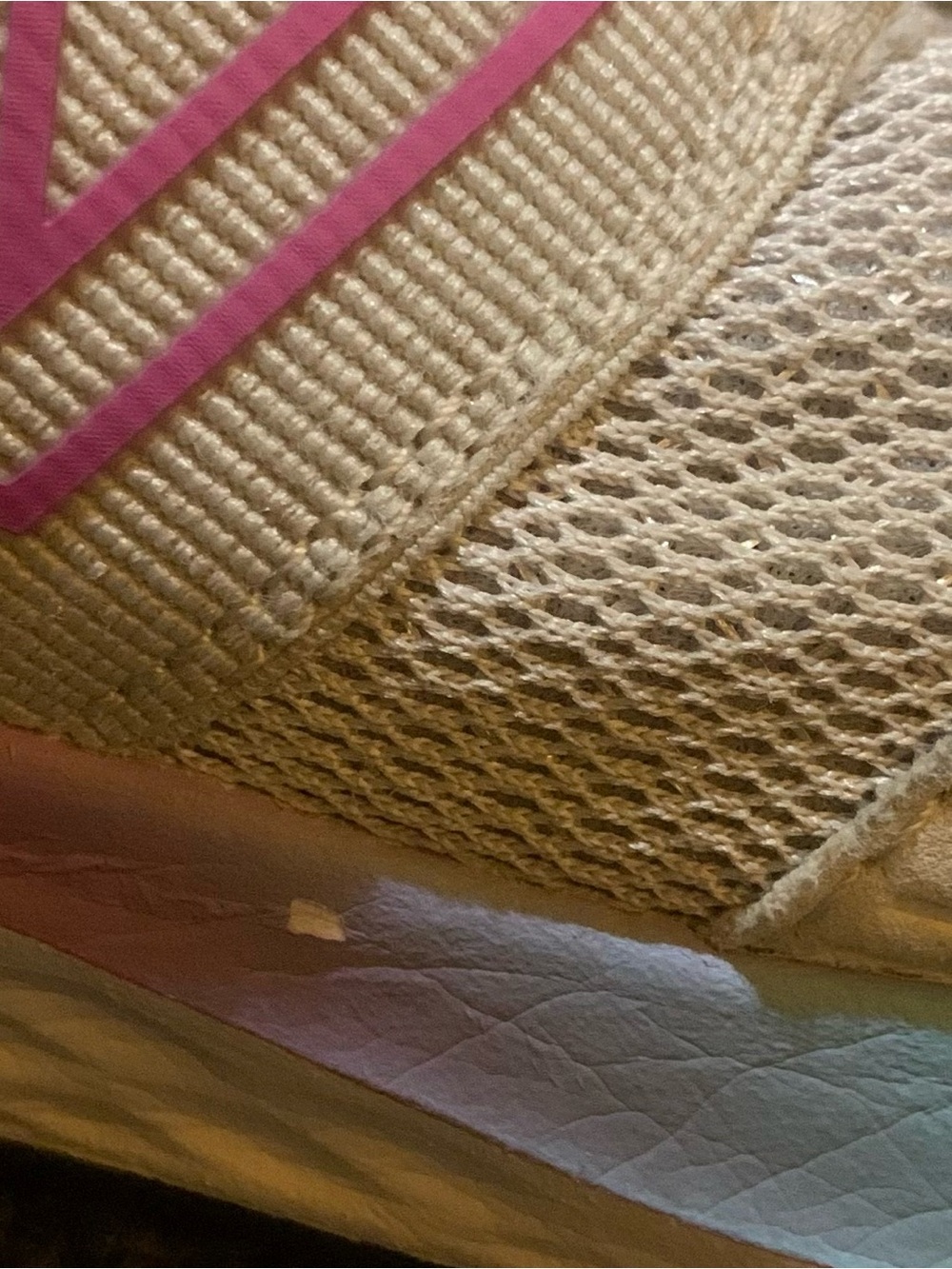 Women’s New Balance Fresh Foam Roav sneakers in a white Sz.6 - Picture 5 of 8